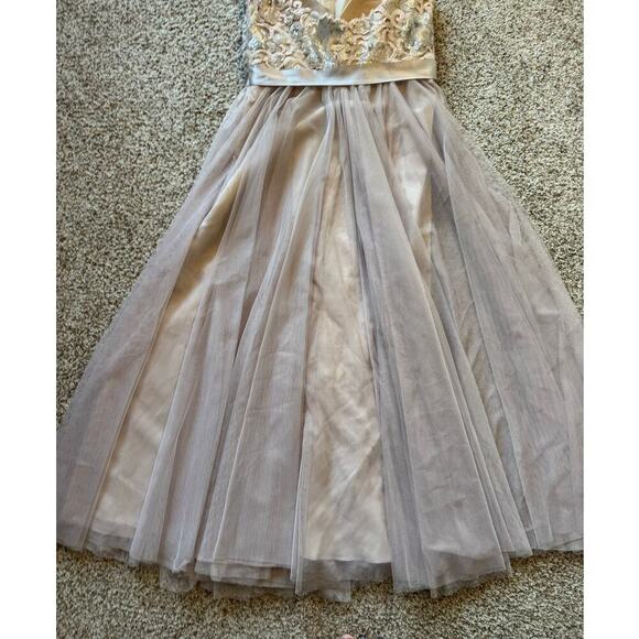 WATTERS & WATTERS Womens Formal Dress, size 12, Gold sequin & Tulle - Picture 15 of 15